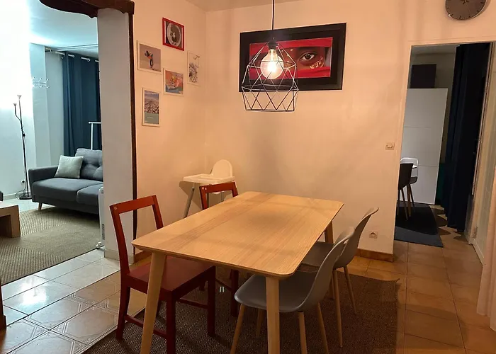 Aubervilliers Maison De Ville Pres Metro 7 By Immo Kit Bnb